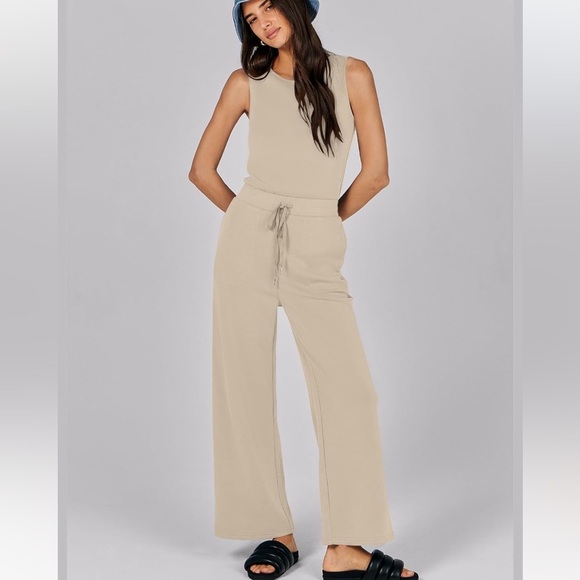 Beige Wide Leg Jumpsuit - Small - Picture 8 of 8